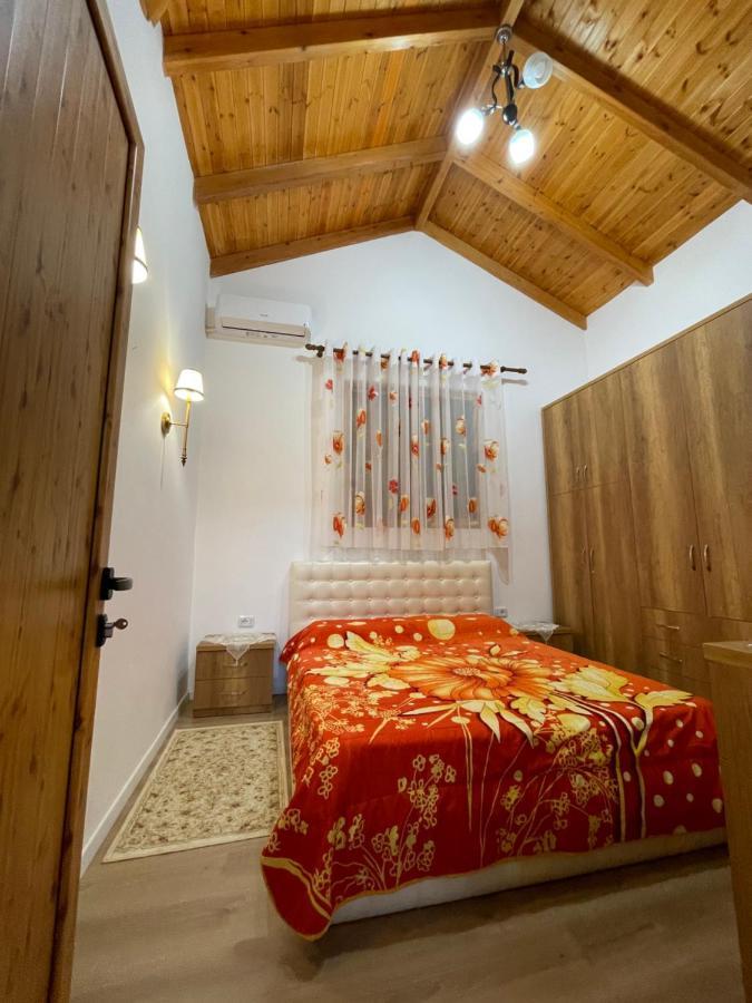 River Escape Villa - Private Beach, Scenic View & Bbq Tepelene ภายนอก รูปภาพ